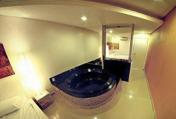 Dom Suites Motel (Adults Only) Salvador Luaran gambar